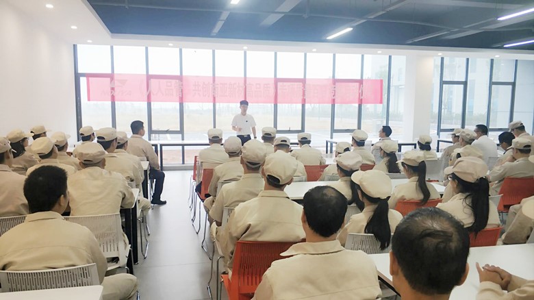 南亞新材江西子公司“品質(zhì)百日賽”啟動(dòng)儀式(圖3) 南亞新材江西子公司“品質(zhì)百日賽”啟動(dòng)儀式(圖3)